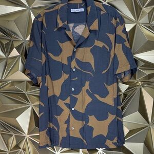 Mango Men's Casual Button Down Shirt in Black and Brown